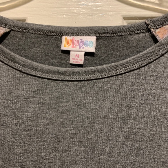 LuLaRoe Julia - Picture 2 of 6